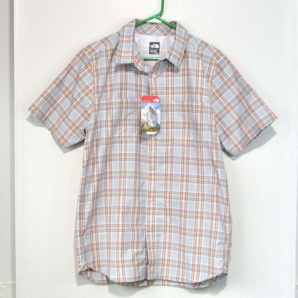 NWT THE NORTH FACE BUTTON FRONT SHIRT MEDIUM
